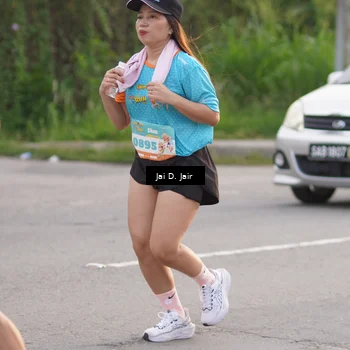 Runner Photo 8295741