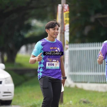 Runner Photo 8295761