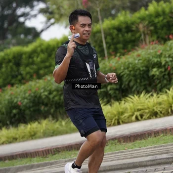 Runner Photo 8295763