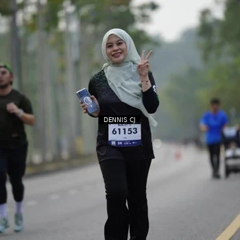 Runner Photo 8295768