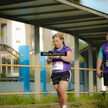 Runner Photo 8295771