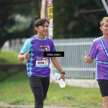 Runner Photo 8295785
