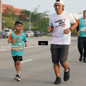Runner Photo 8295786
