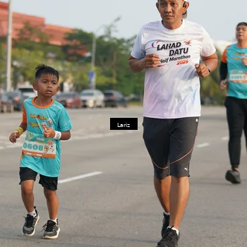 Runner Photo 8295789