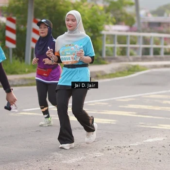 Runner Photo 8295873