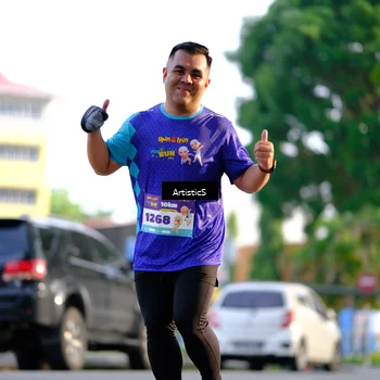 Runner Photo 8295896