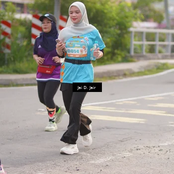 Runner Photo 8295928