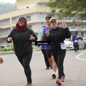 Runner Photo 8295963