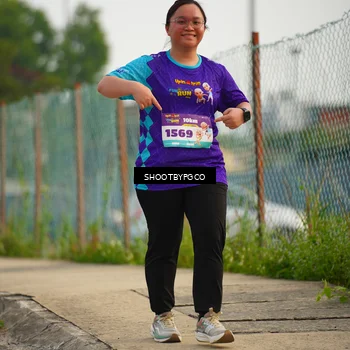 Runner Photo 8296002