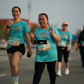 Runner Photo 8296021