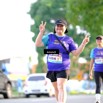 Runner Photo 8296030