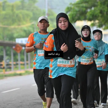 Runner Photo 8296032
