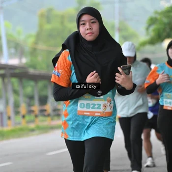Runner Photo 8296041