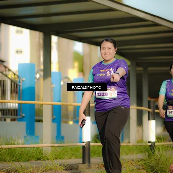 Runner Photo 8296055