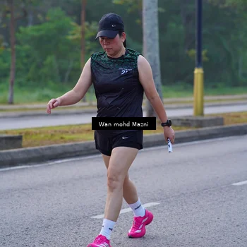 Runner Photo 8296072