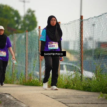 Runner Photo 8296073