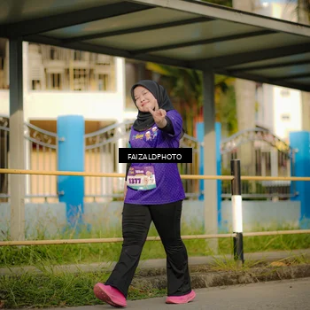 Runner Photo 8296079