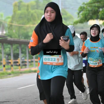 Runner Photo 8296085