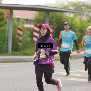 Runner Photo 8296088