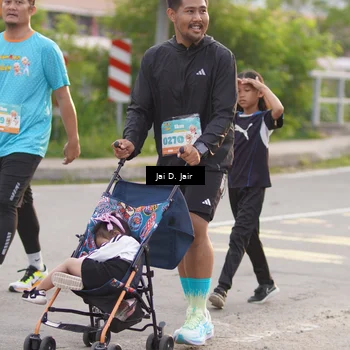Runner Photo 8296096