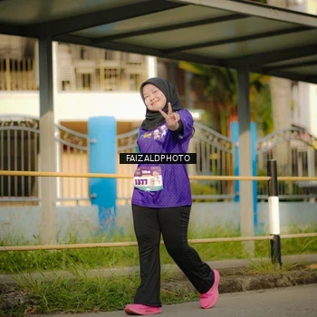 Runner Photo 8296113