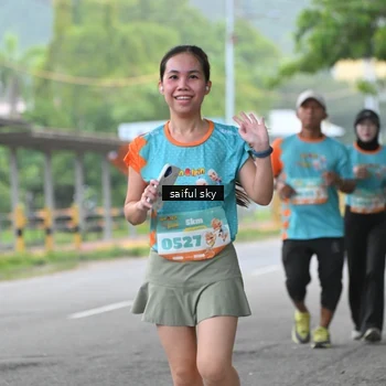 Runner Photo 8296117