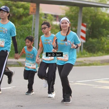 Runner Photo 8296134