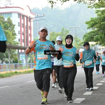 Runner Photo 8296136