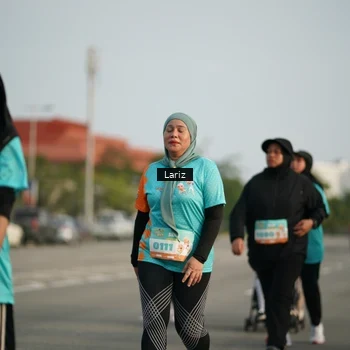 Runner Photo 8296154
