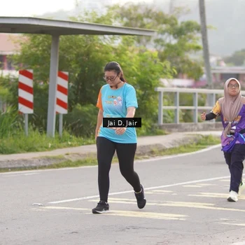 Runner Photo 8296162