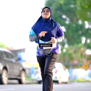 Runner Photo 8296171