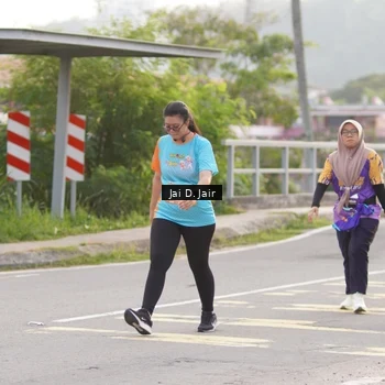 Runner Photo 8296193