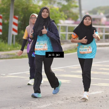 Runner Photo 8296198