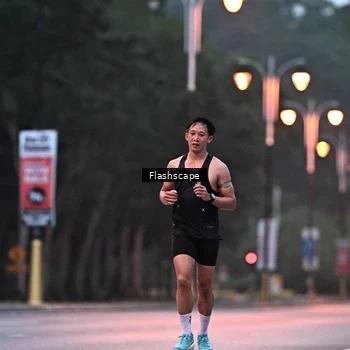 Runner Photo 8296216