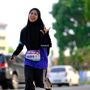 Runner Photo 8296235