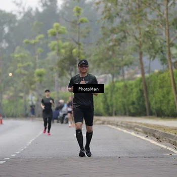 Runner Photo 8296252
