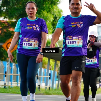 Runner Photo 8296260