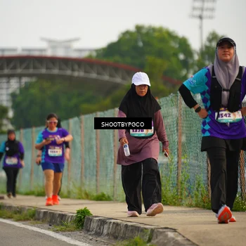 Runner Photo 8296269