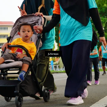 Runner Photo 8296288