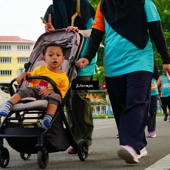 Runner Photo 8296299