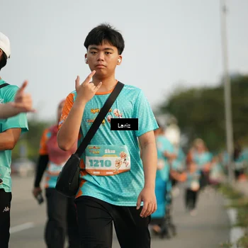 Runner Photo 8296300