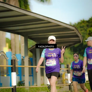 Runner Photo 8296303
