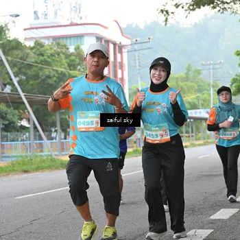 Runner Photo 8296315