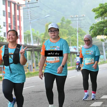 Runner Photo 8296343