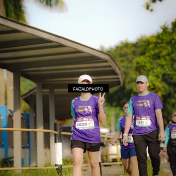 Runner Photo 8296345