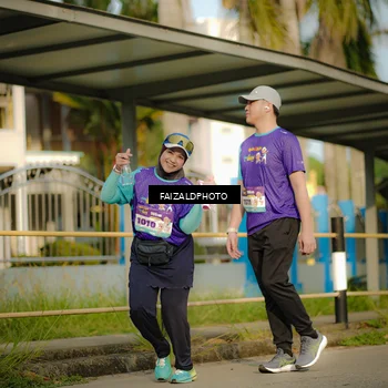 Runner Photo 8296346