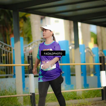 Runner Photo 8296357