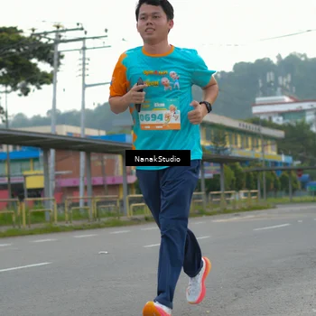 Runner Photo 8296365