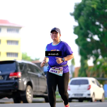 Runner Photo 8296367