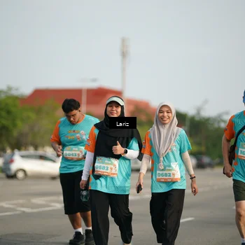 Runner Photo 8296377